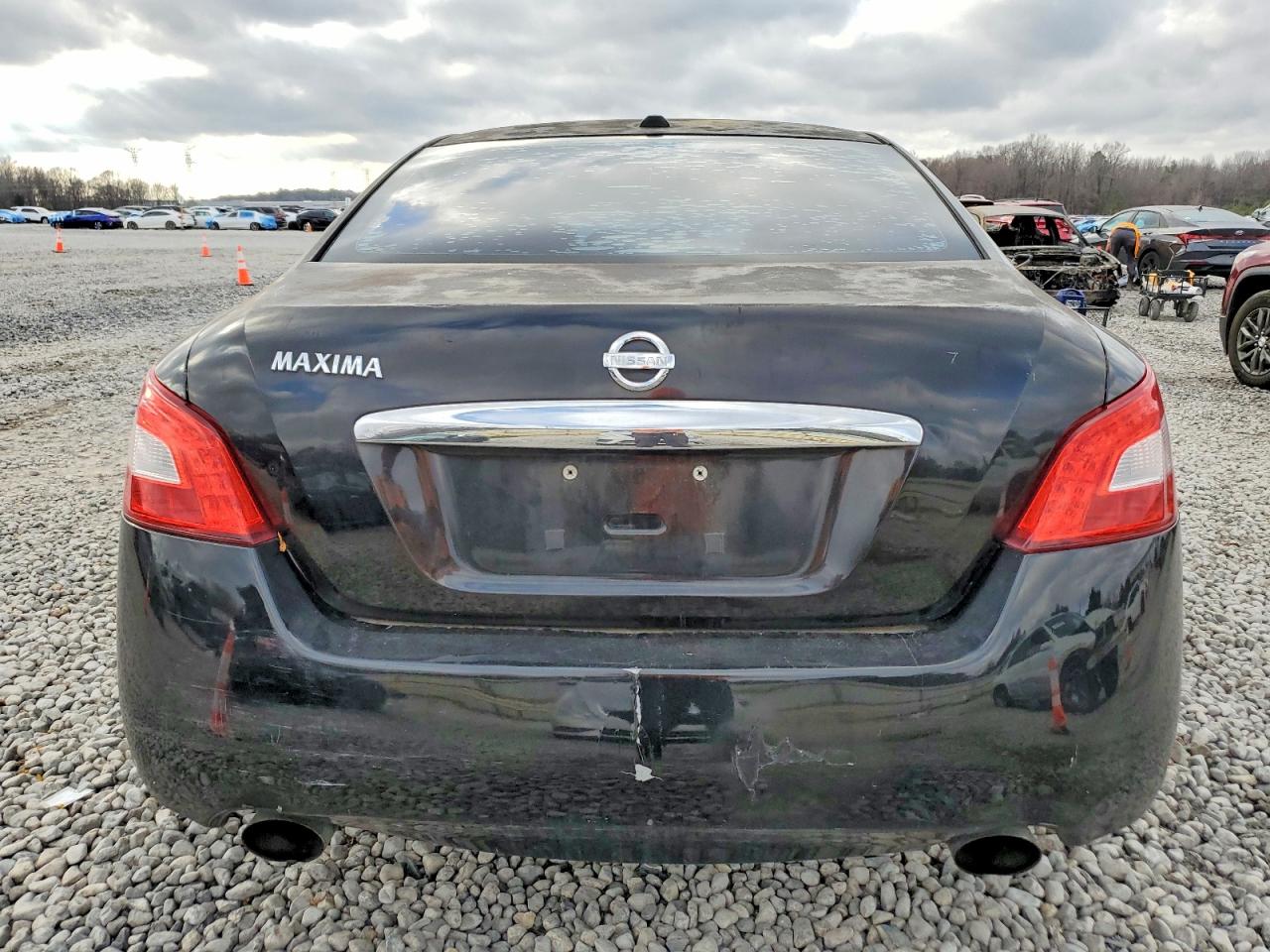 2010 NISSAN MAXIMA S photo 6