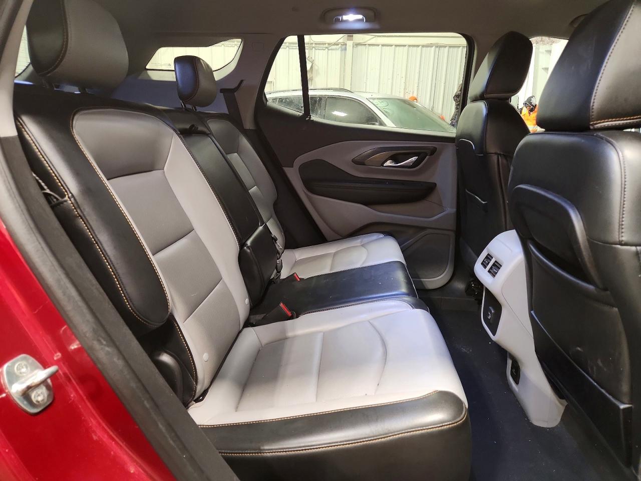 2019 GMC TERRAIN SLT photo 11