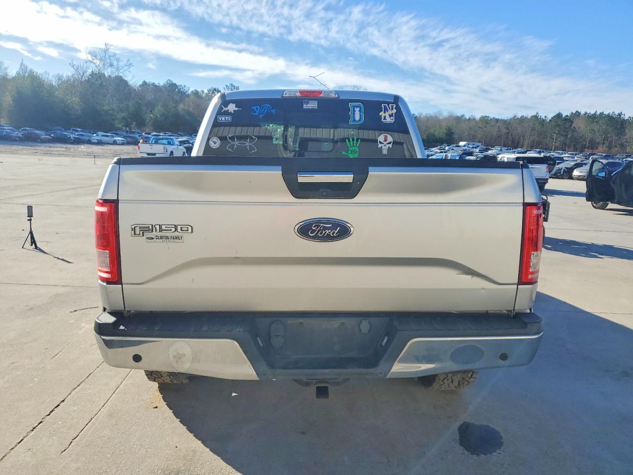 2016 FORD F150 SUPERCREW photo 6
