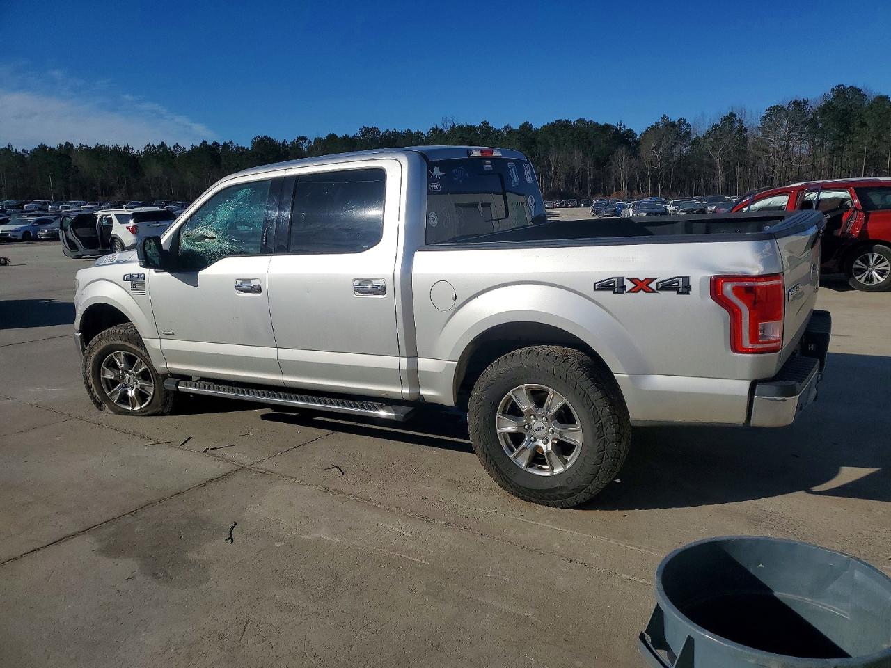 2016 FORD F150 SUPERCREW photo 2