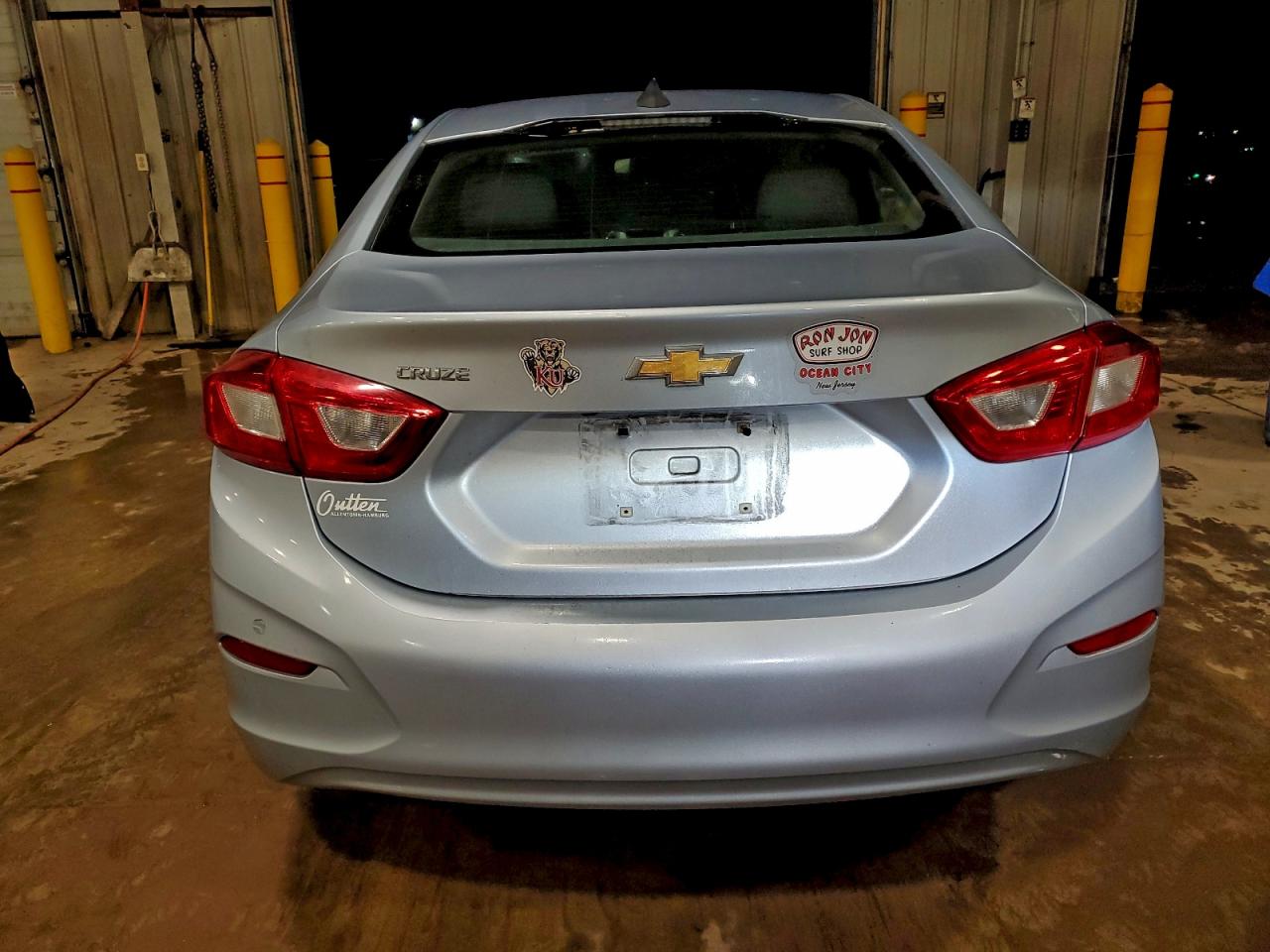 2017 CHEVROLET CRUZE LS photo 6