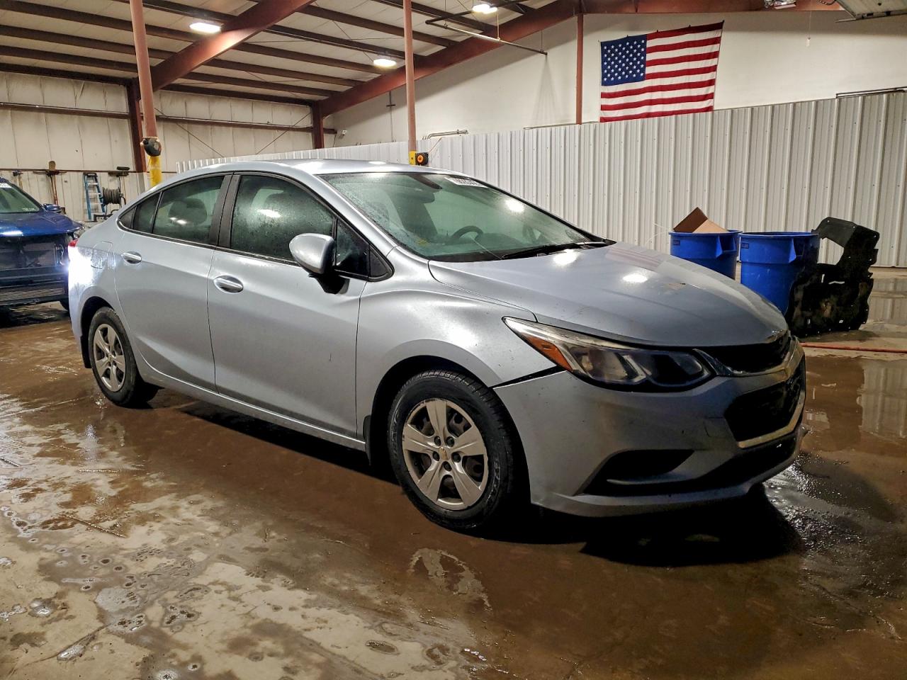 2017 CHEVROLET CRUZE LS photo 4
