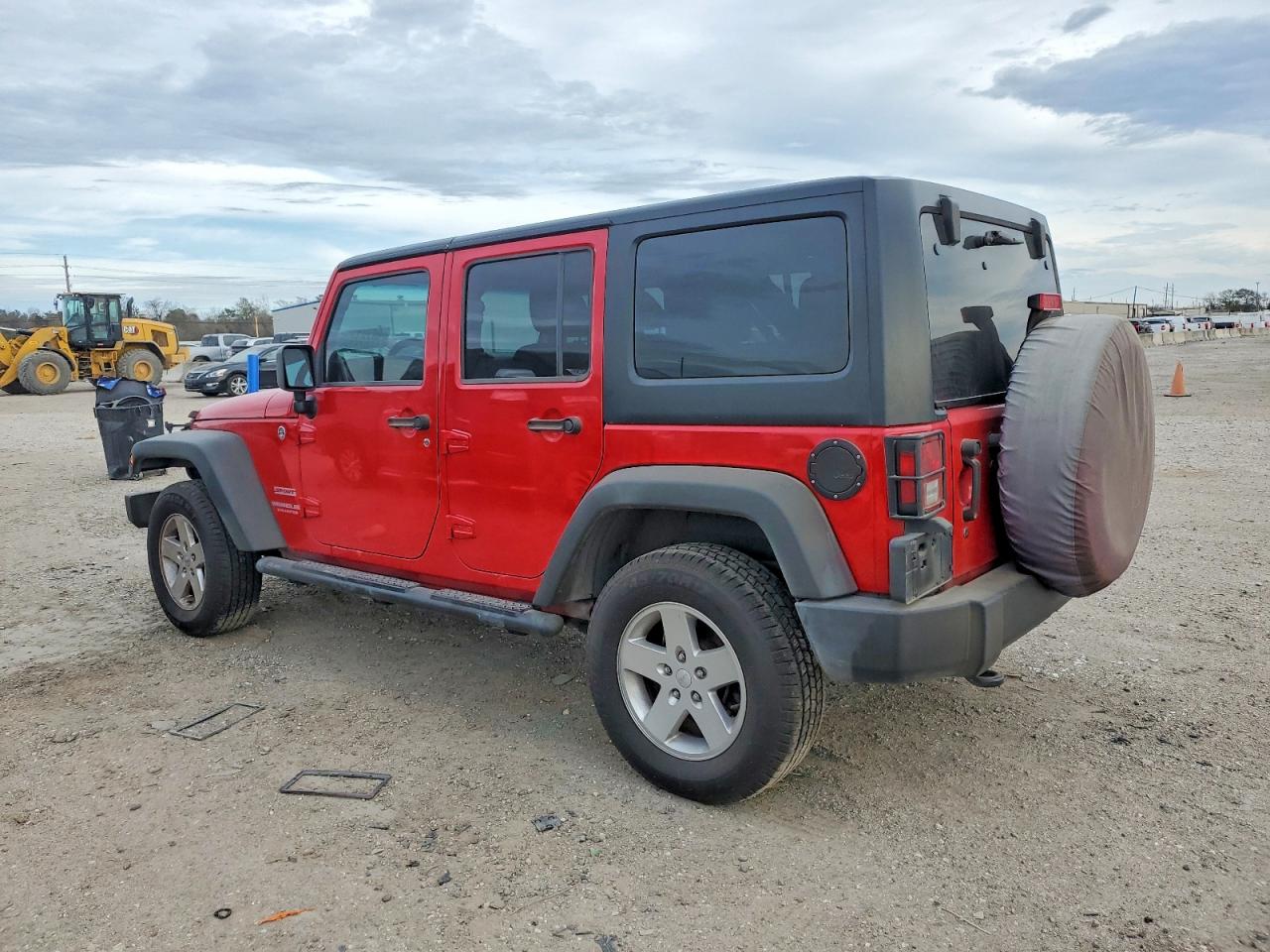 2011 JEEP WRANGLER UNLIMITED SPORT photo 2