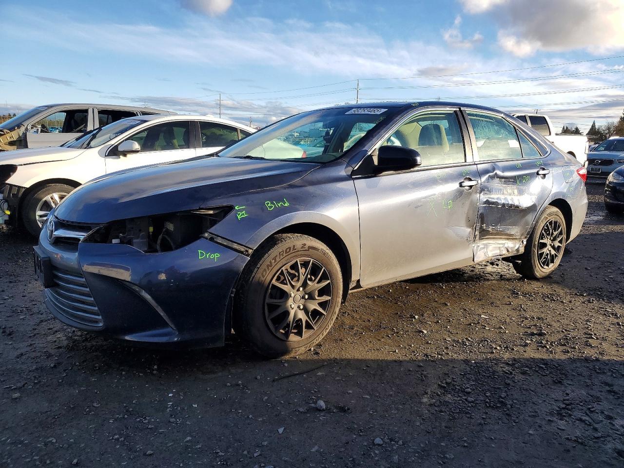 2015 TOYOTA CAMRY
