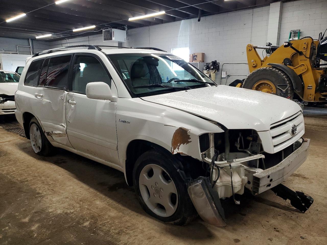 2005 TOYOTA HIGHLANDER LIMITED photo 4