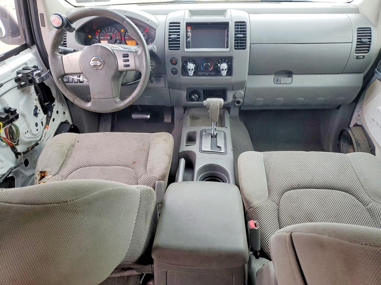 2008 NISSAN FRONTIER CREW CAB LE photo 8