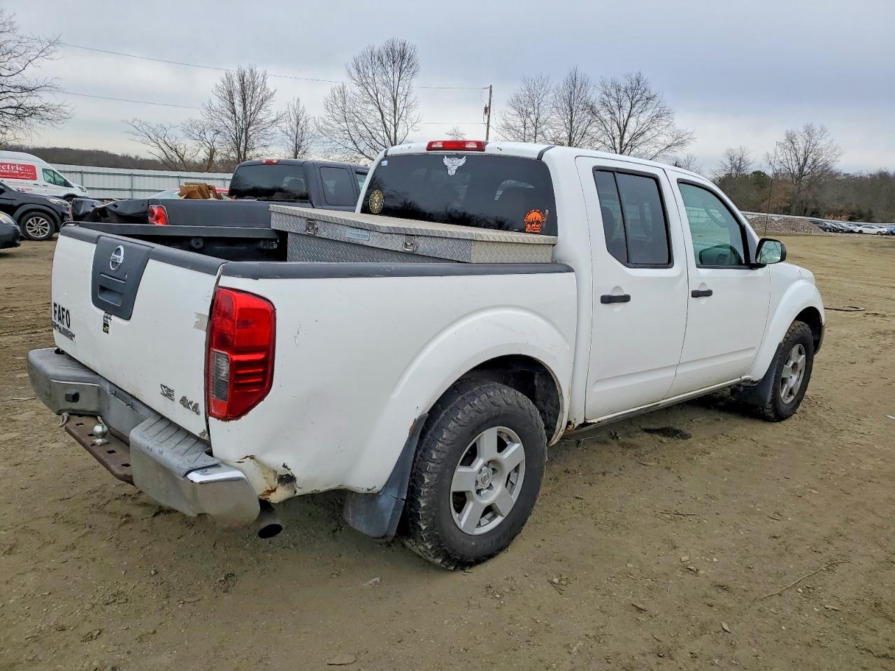2008 NISSAN FRONTIER CREW CAB LE photo 3