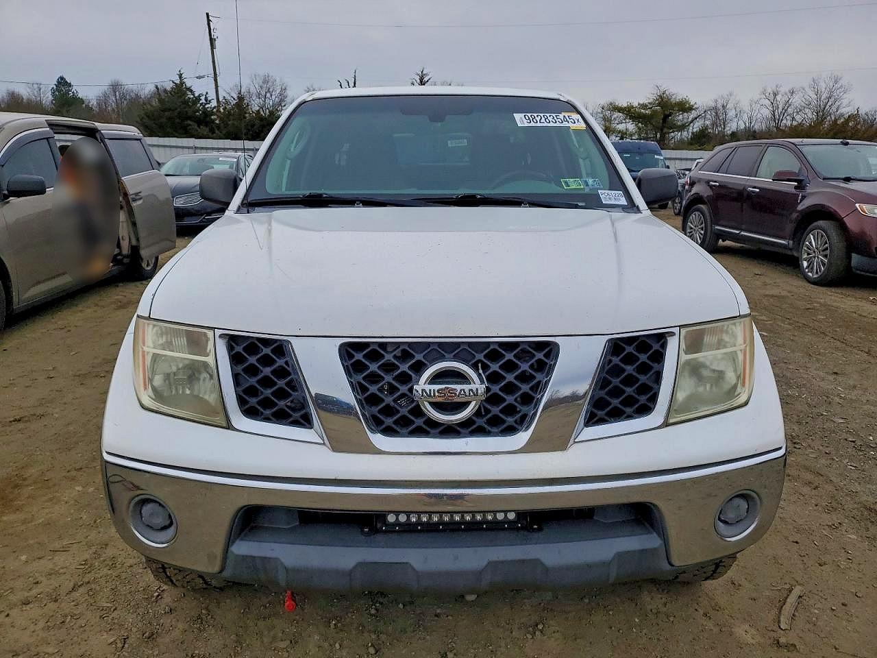 2008 NISSAN FRONTIER CREW CAB LE photo 5