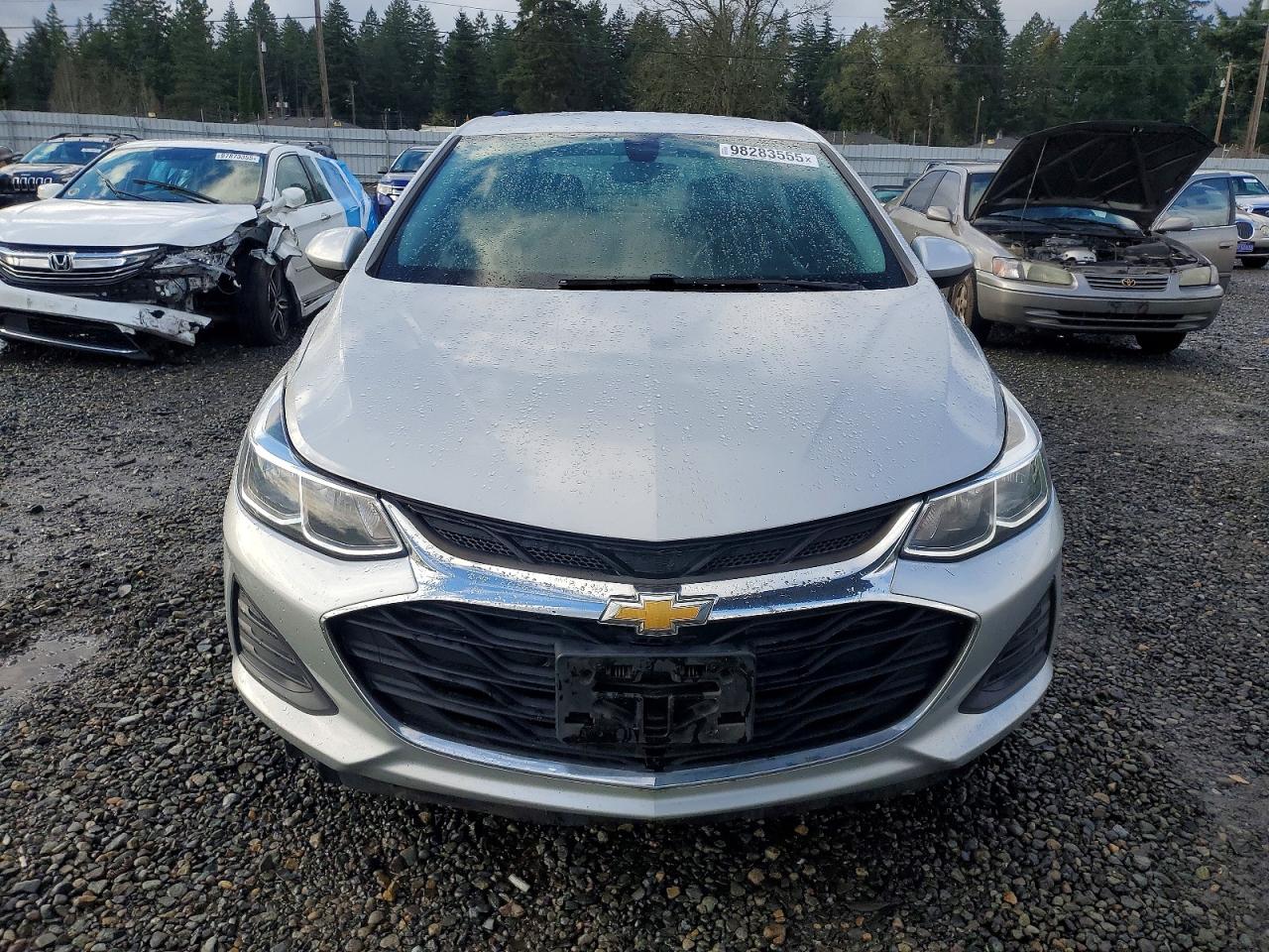 2019 CHEVROLET CRUZE LS photo 5