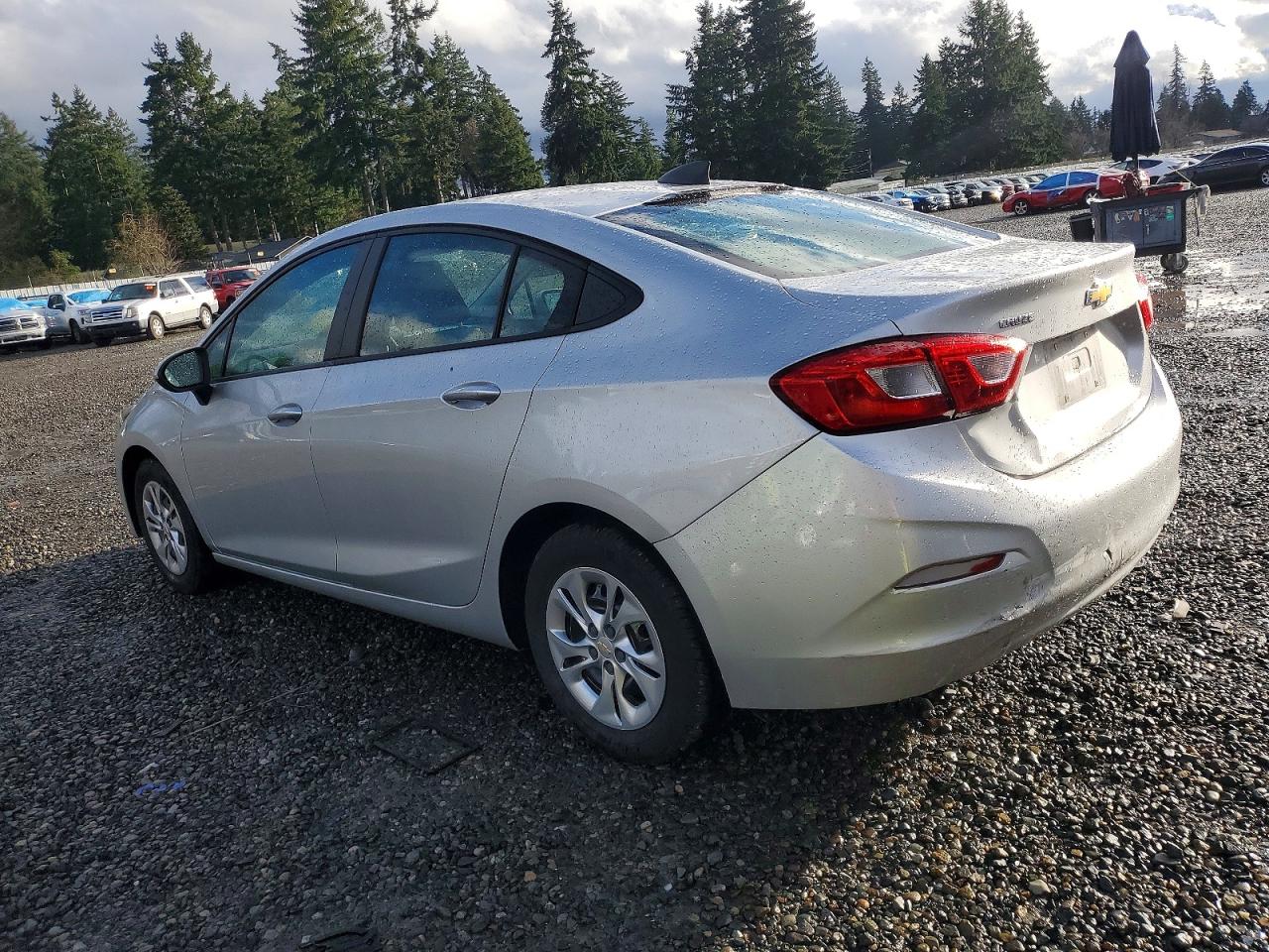 2019 CHEVROLET CRUZE LS photo 2