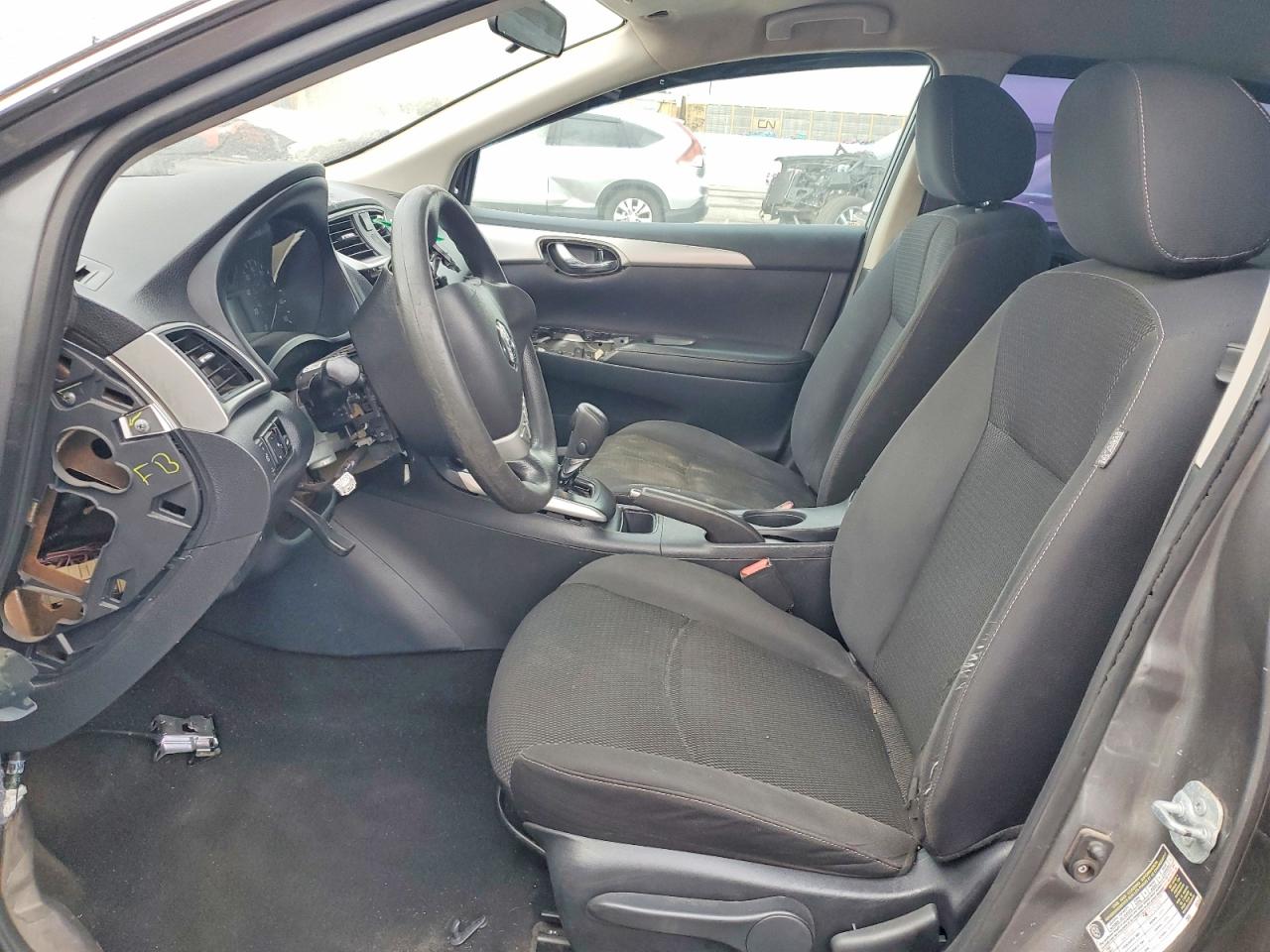 2016 NISSAN SENTRA S photo 7
