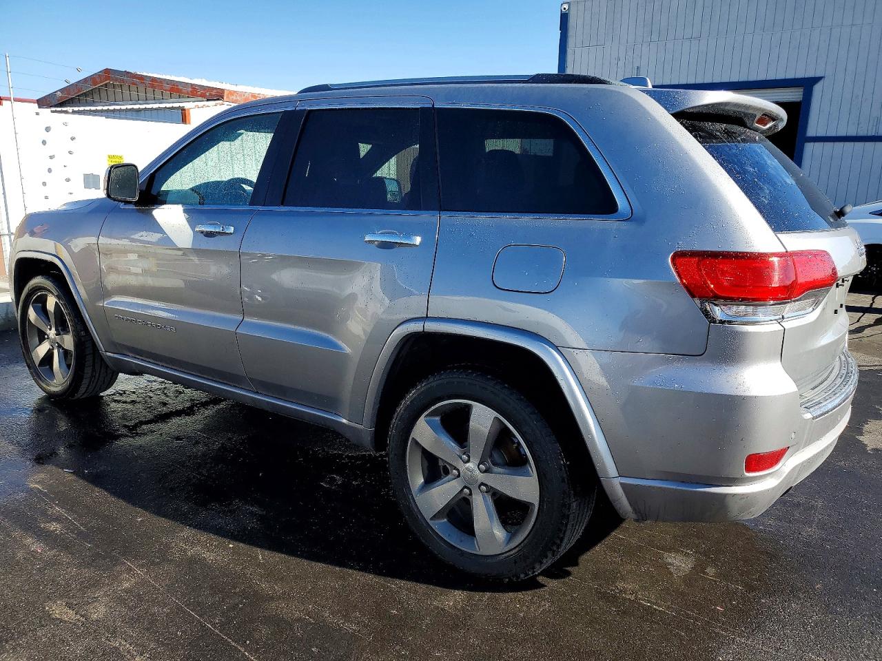 2016 JEEP GRAND CHEROKEE OVERLAND photo 2