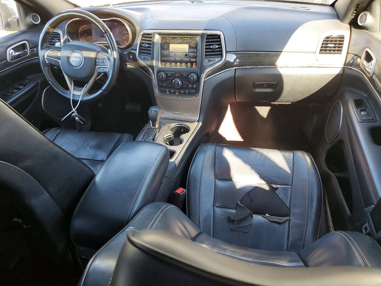 2016 JEEP GRAND CHEROKEE OVERLAND photo 8