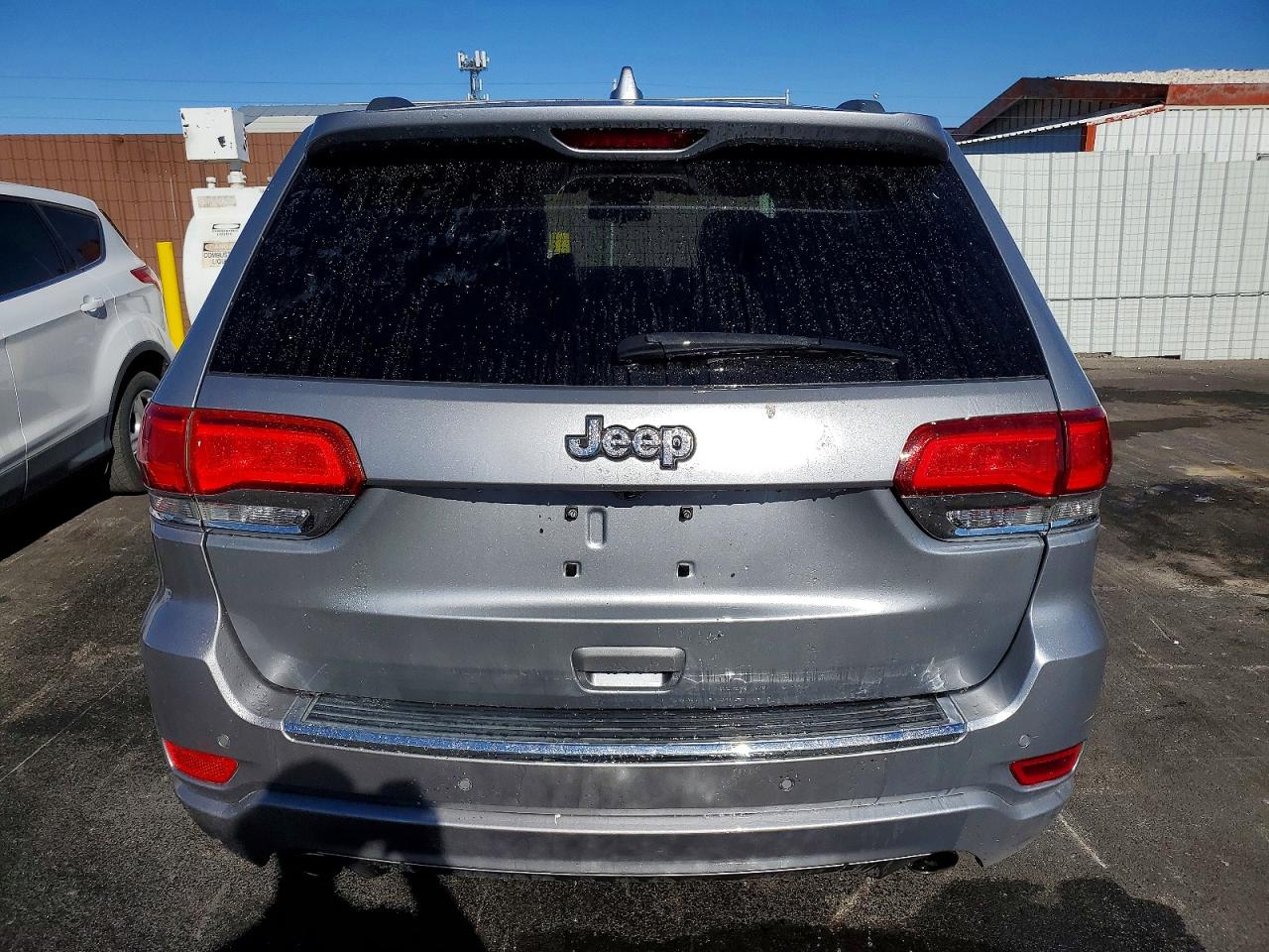 2016 JEEP GRAND CHEROKEE OVERLAND photo 6
