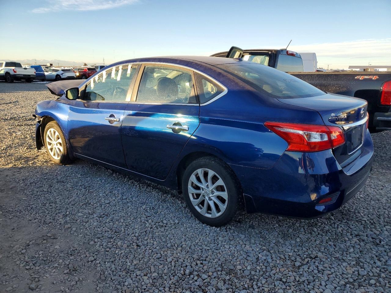 2018 NISSAN SENTRA S photo 2