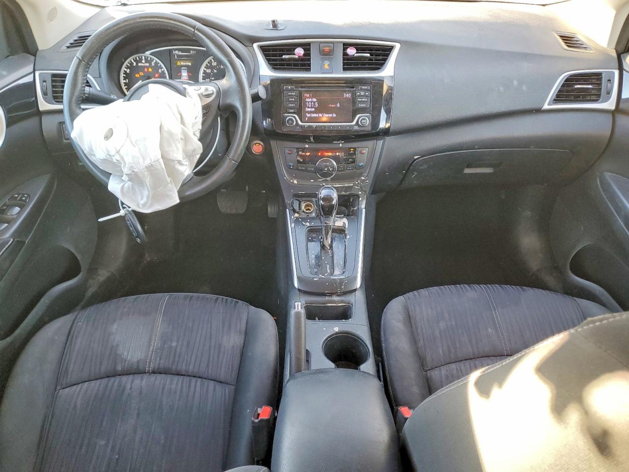 2018 NISSAN SENTRA S photo 8