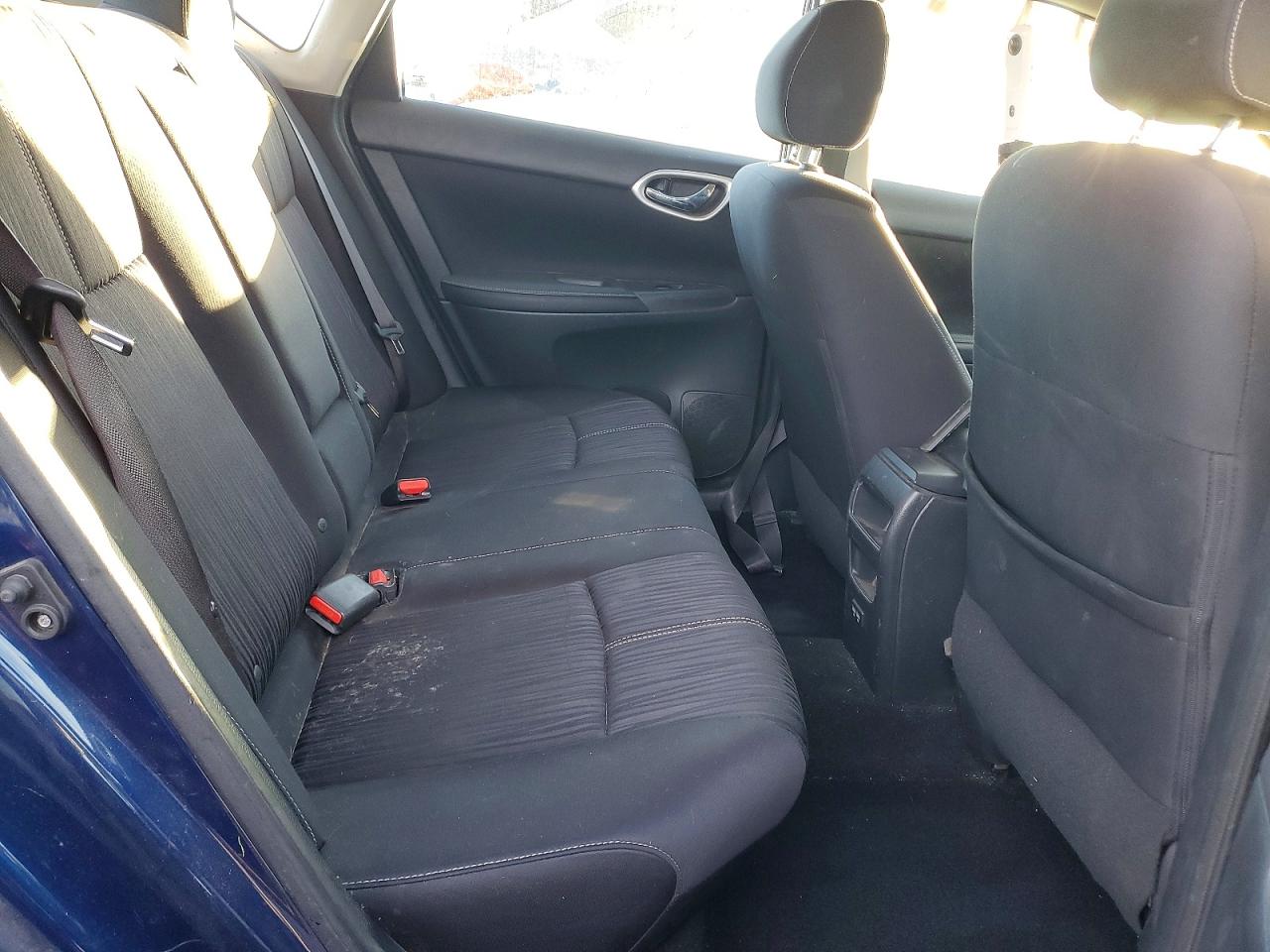 2018 NISSAN SENTRA S photo 10
