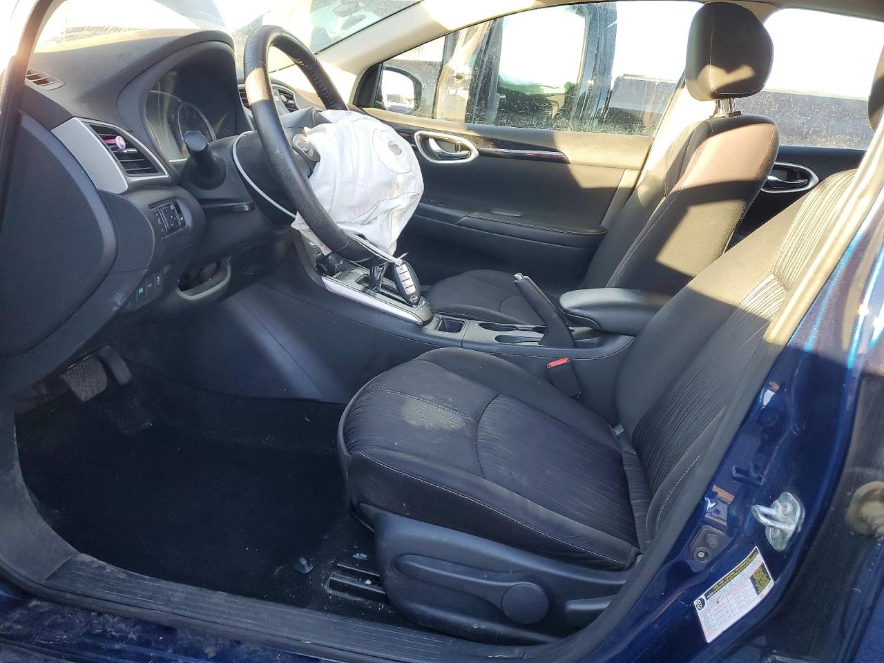 2018 NISSAN SENTRA S photo 7
