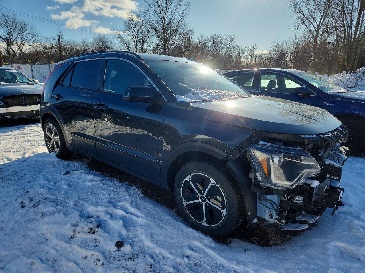 2023 KIA NIRO EX photo 4