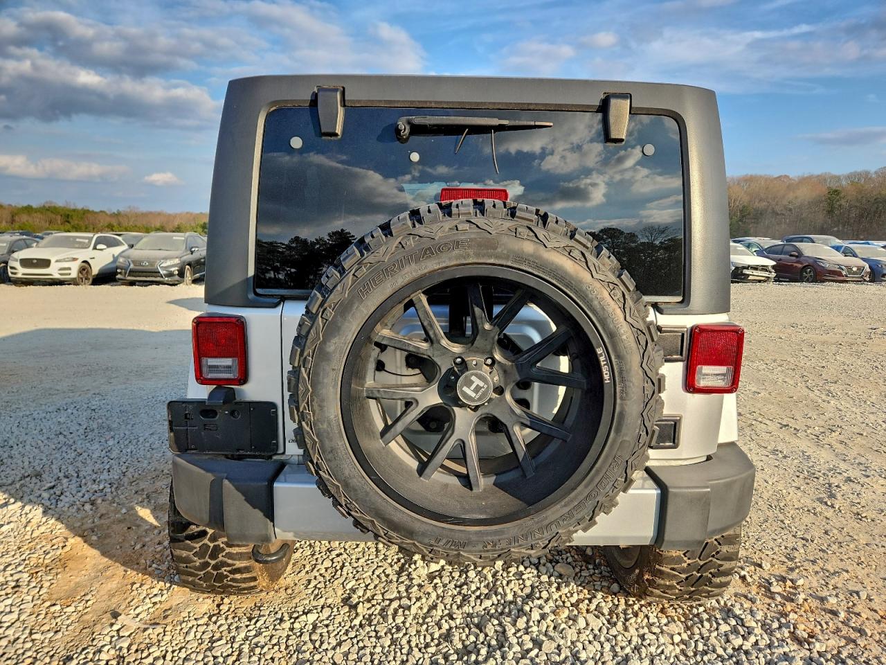 2011 JEEP WRANGLER UNLIMITED SAHARA photo 6