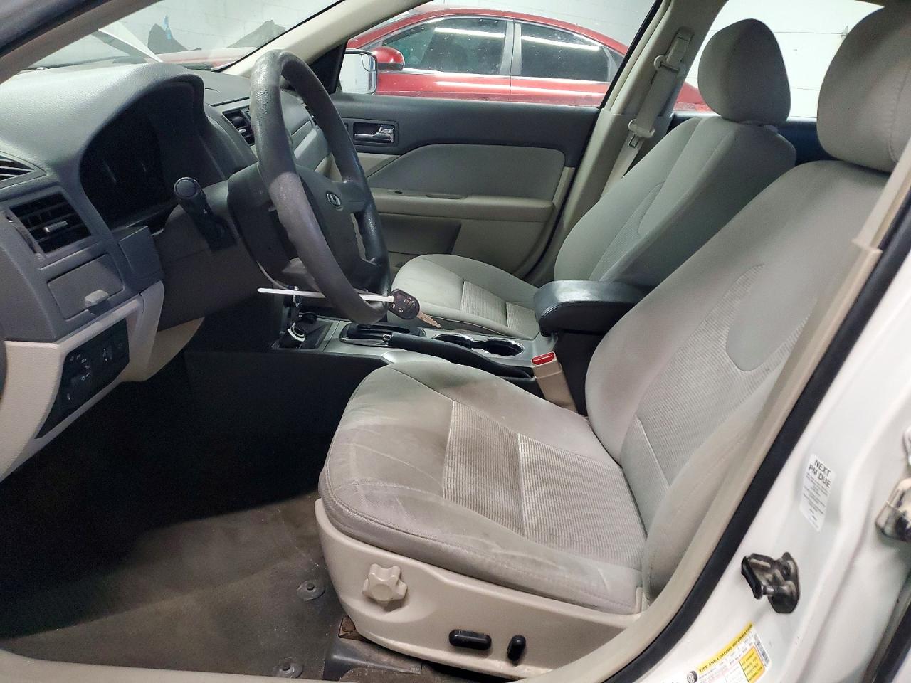 2012 FORD FUSION photo 7