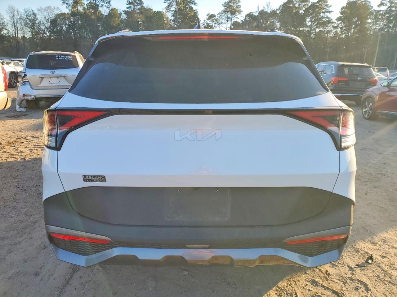 2025 KIA SPORTAGE EX photo 6