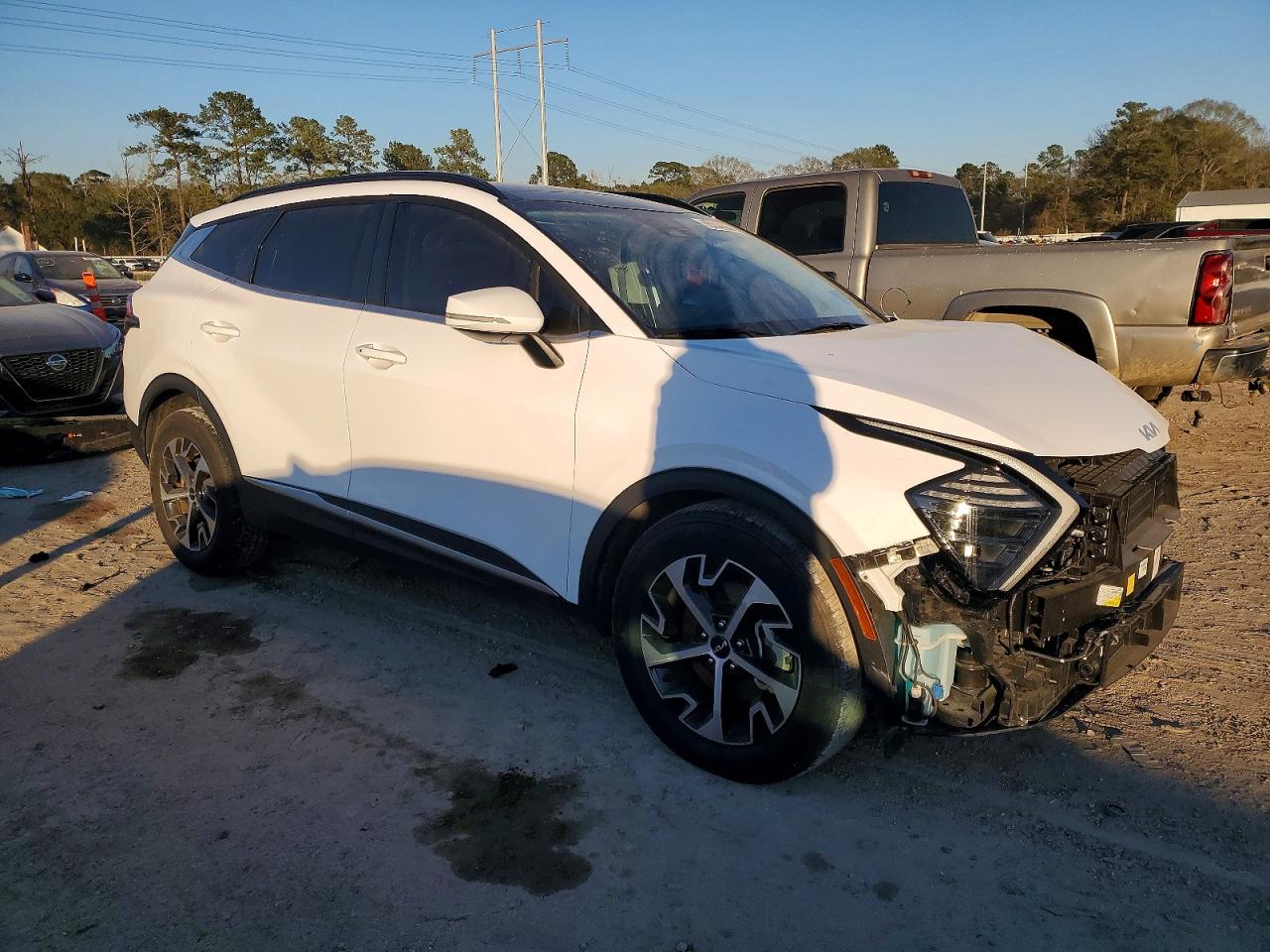 2025 KIA SPORTAGE EX photo 4
