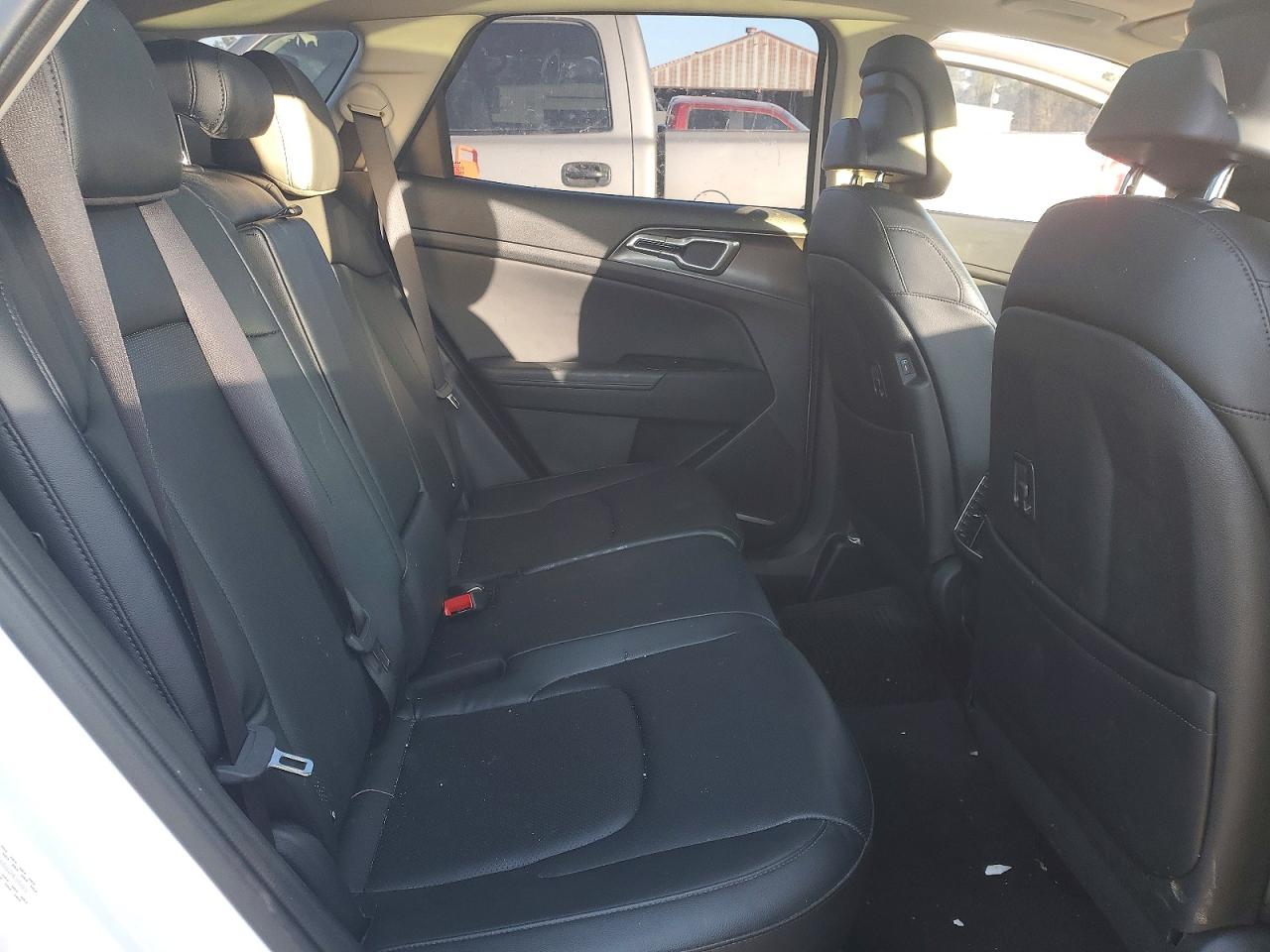 2025 KIA SPORTAGE EX photo 11
