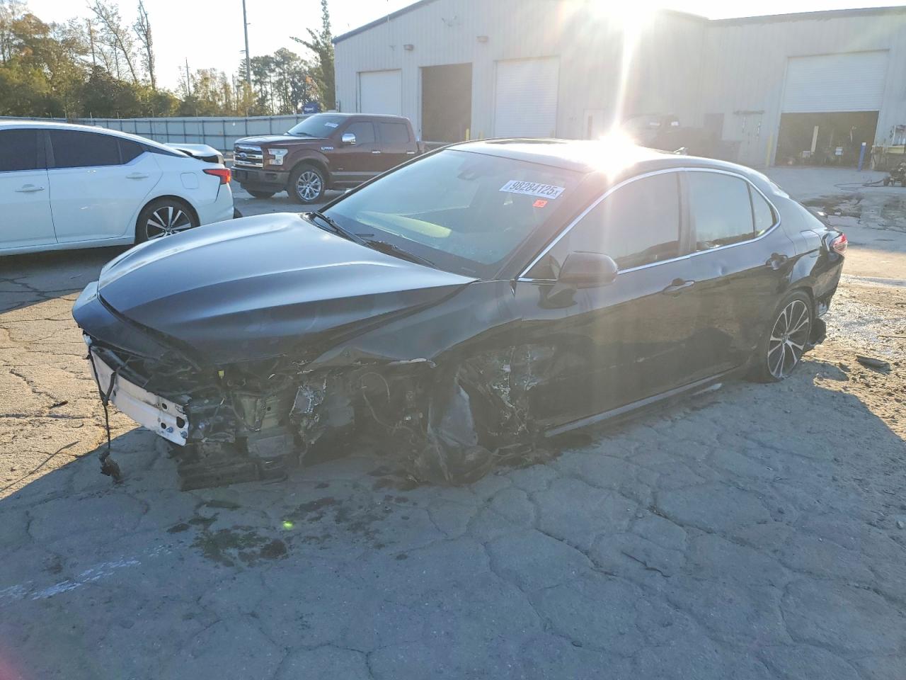 2019 TOYOTA CAMRY