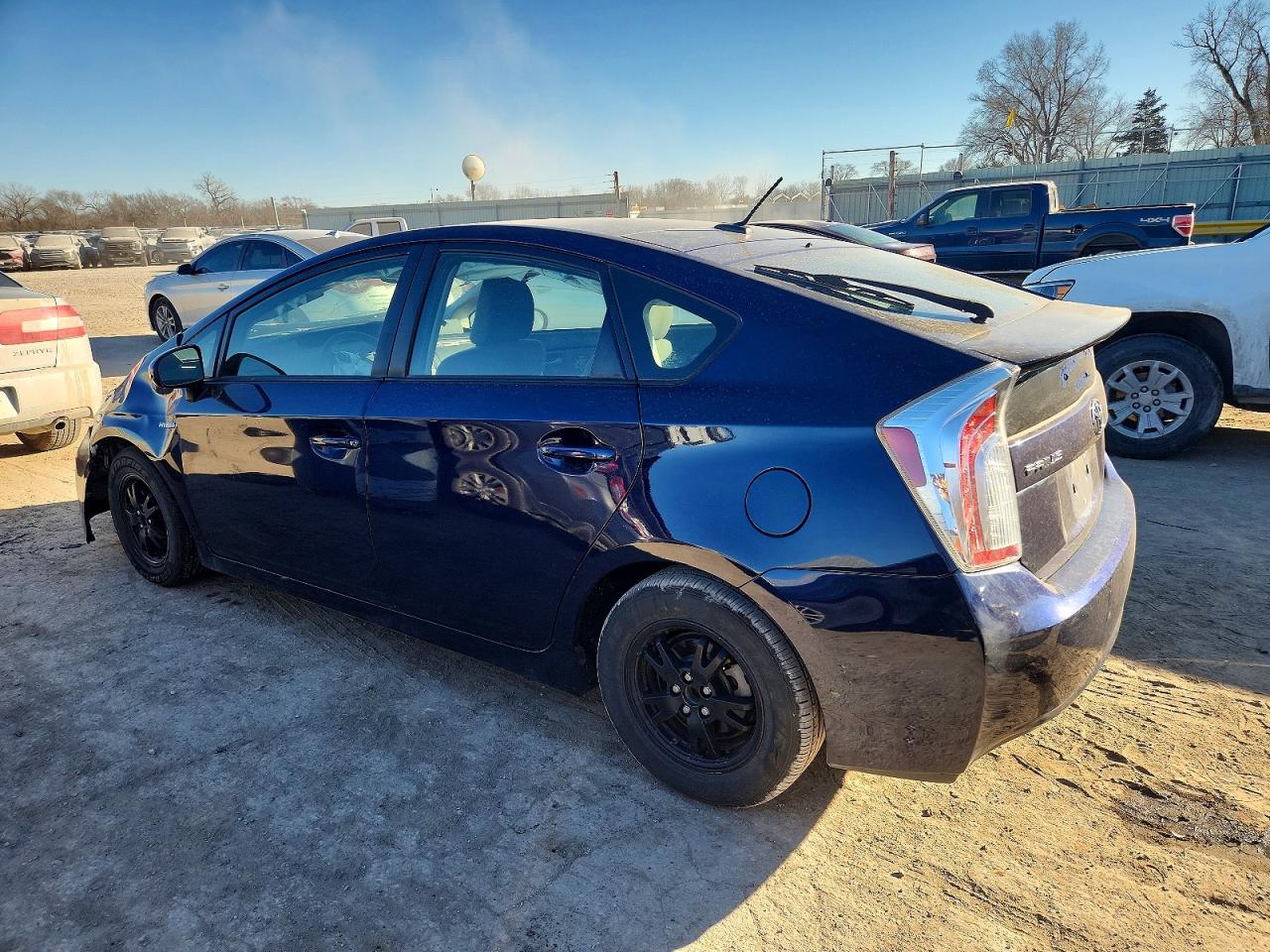 2014 TOYOTA PRIUS photo 2