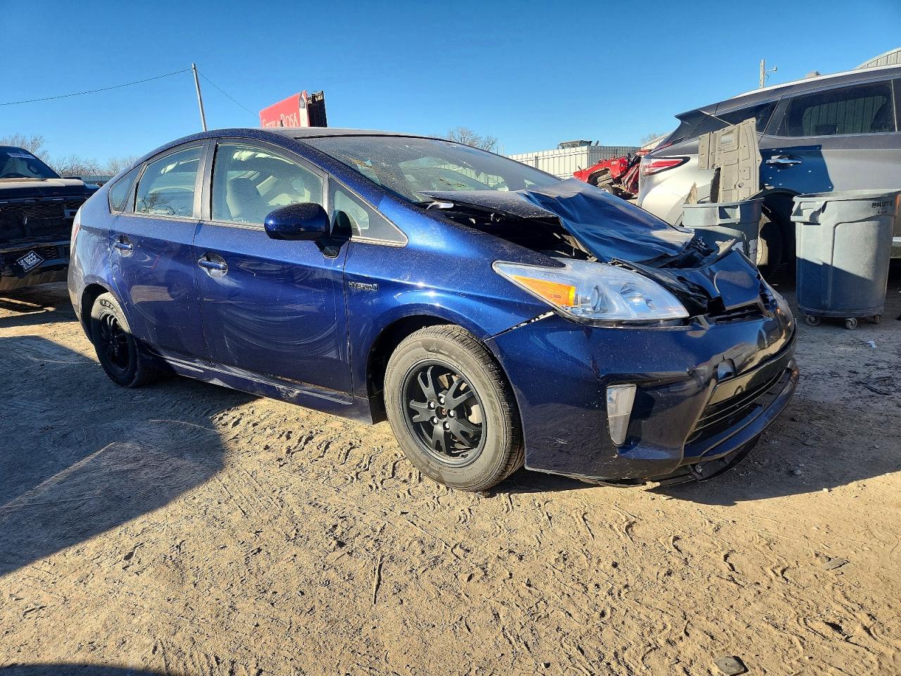 2014 TOYOTA PRIUS photo 4