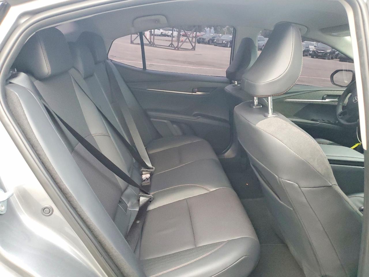 2025 TOYOTA CAMRY XSE photo 10