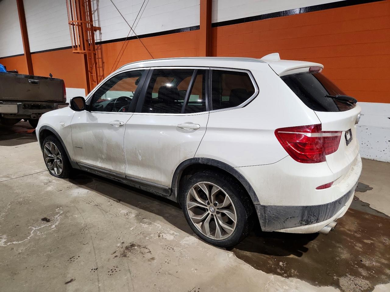 2012 BMW X3 XDRIVE28I photo 2