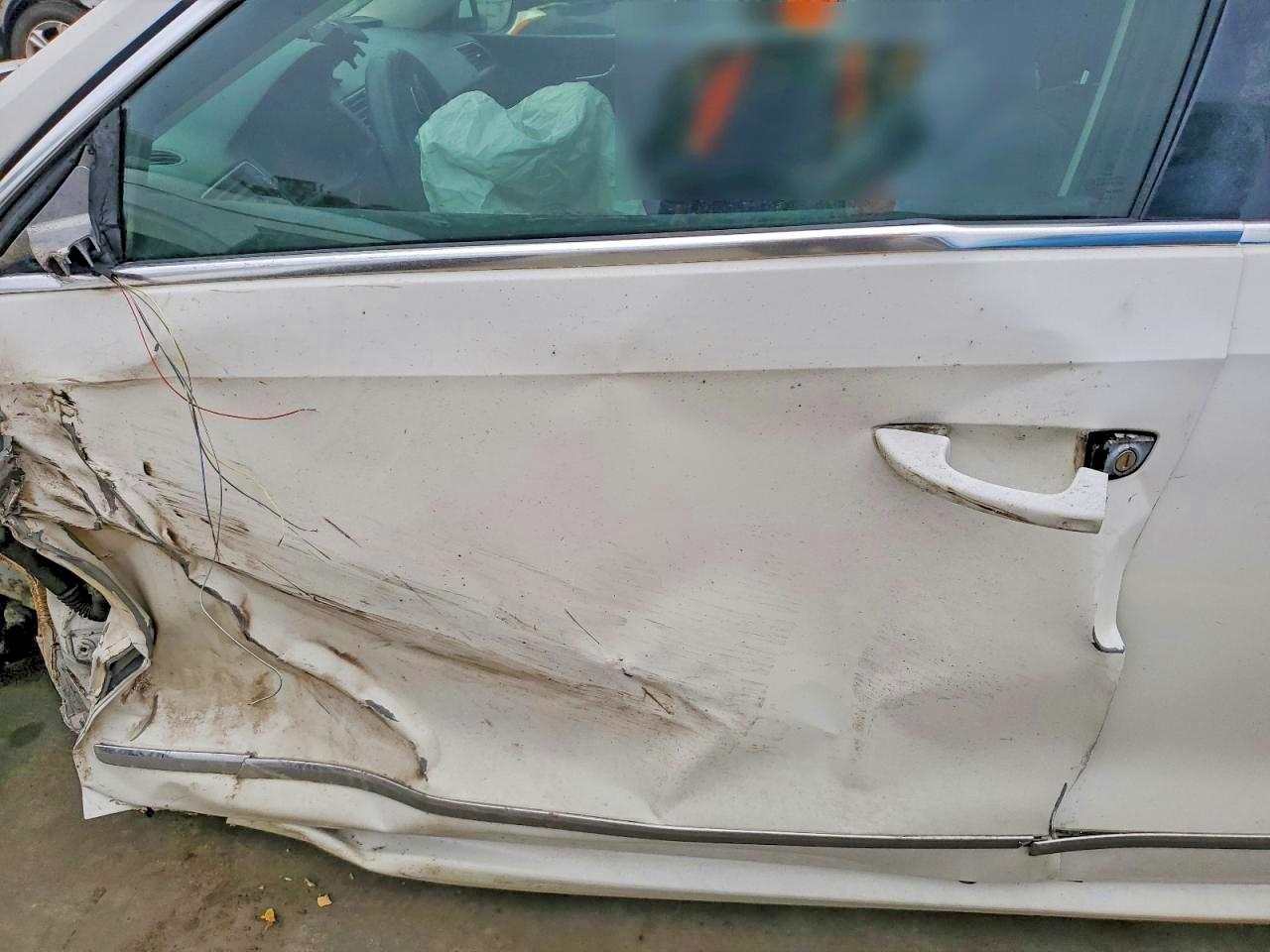 2012 VOLKSWAGEN PASSAT SEL photo 7