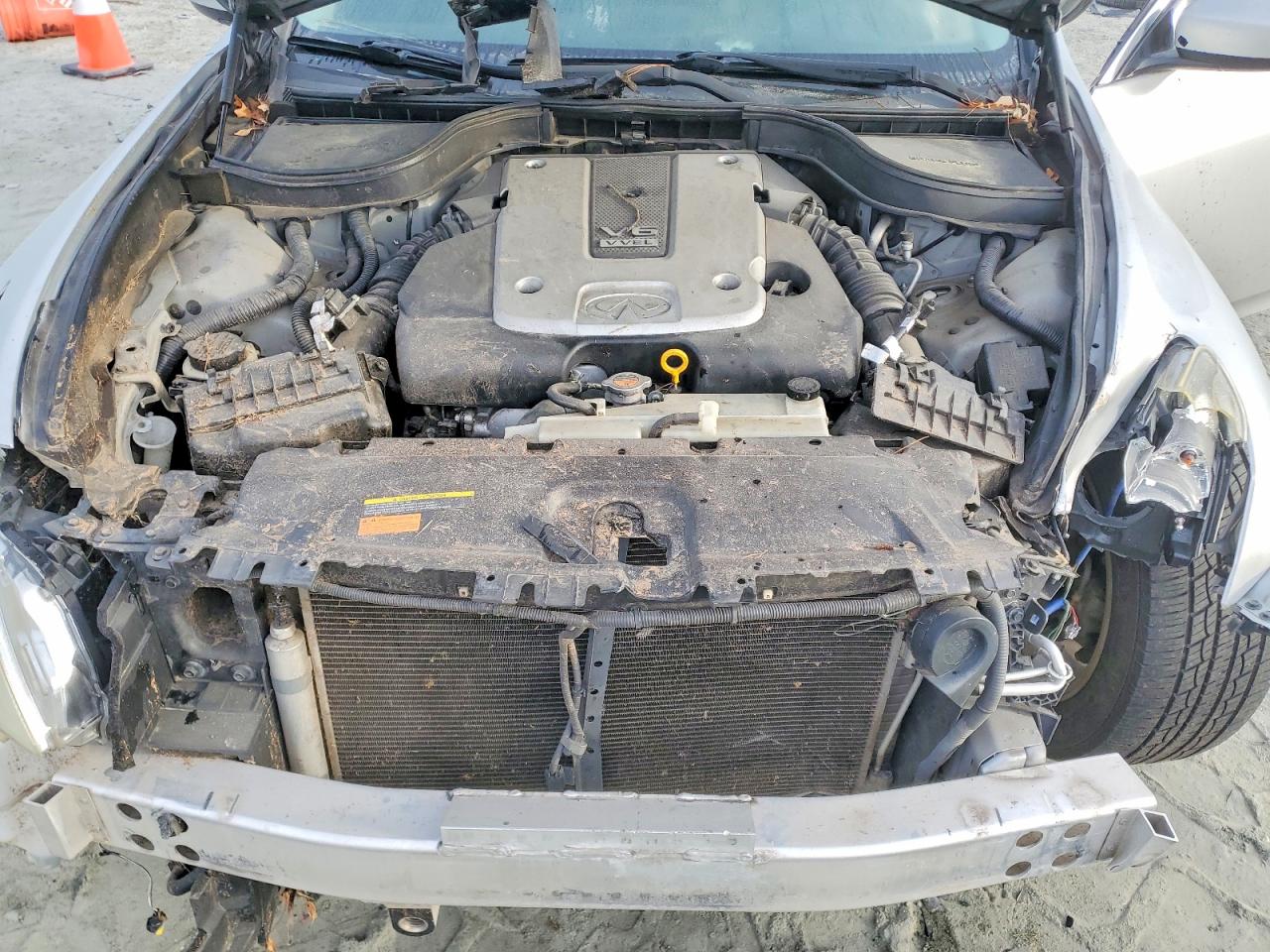 2013 INFINITI G37 BASE photo 41