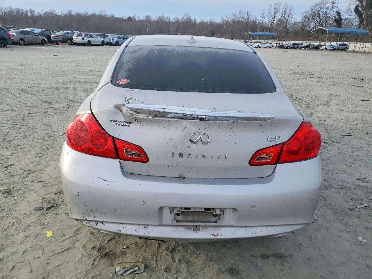 2013 INFINITI G37 BASE photo 21