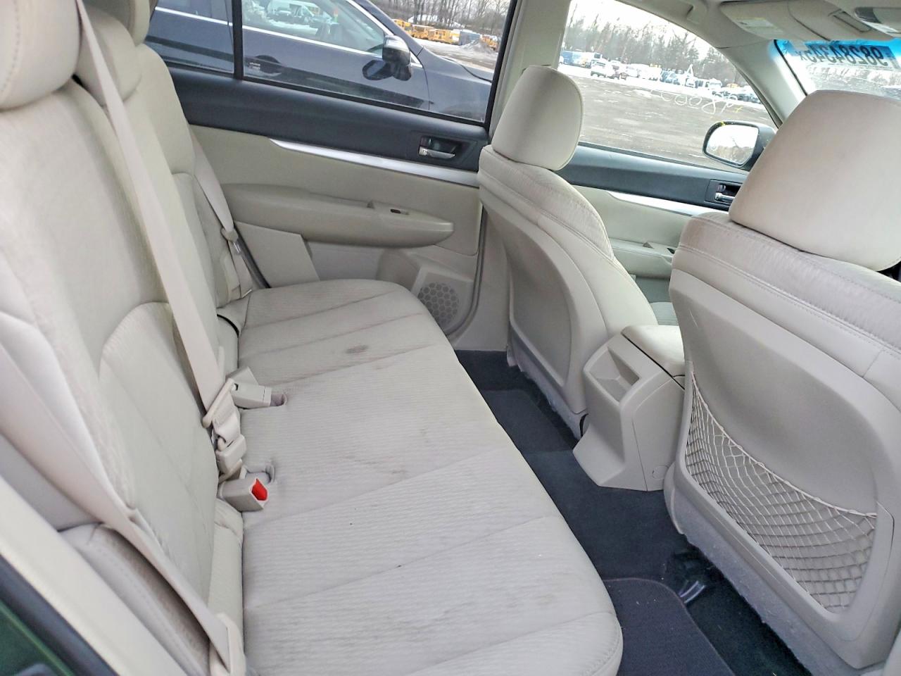 2010 SUBARU OUTBACK 2.5I PREMIUM photo 11