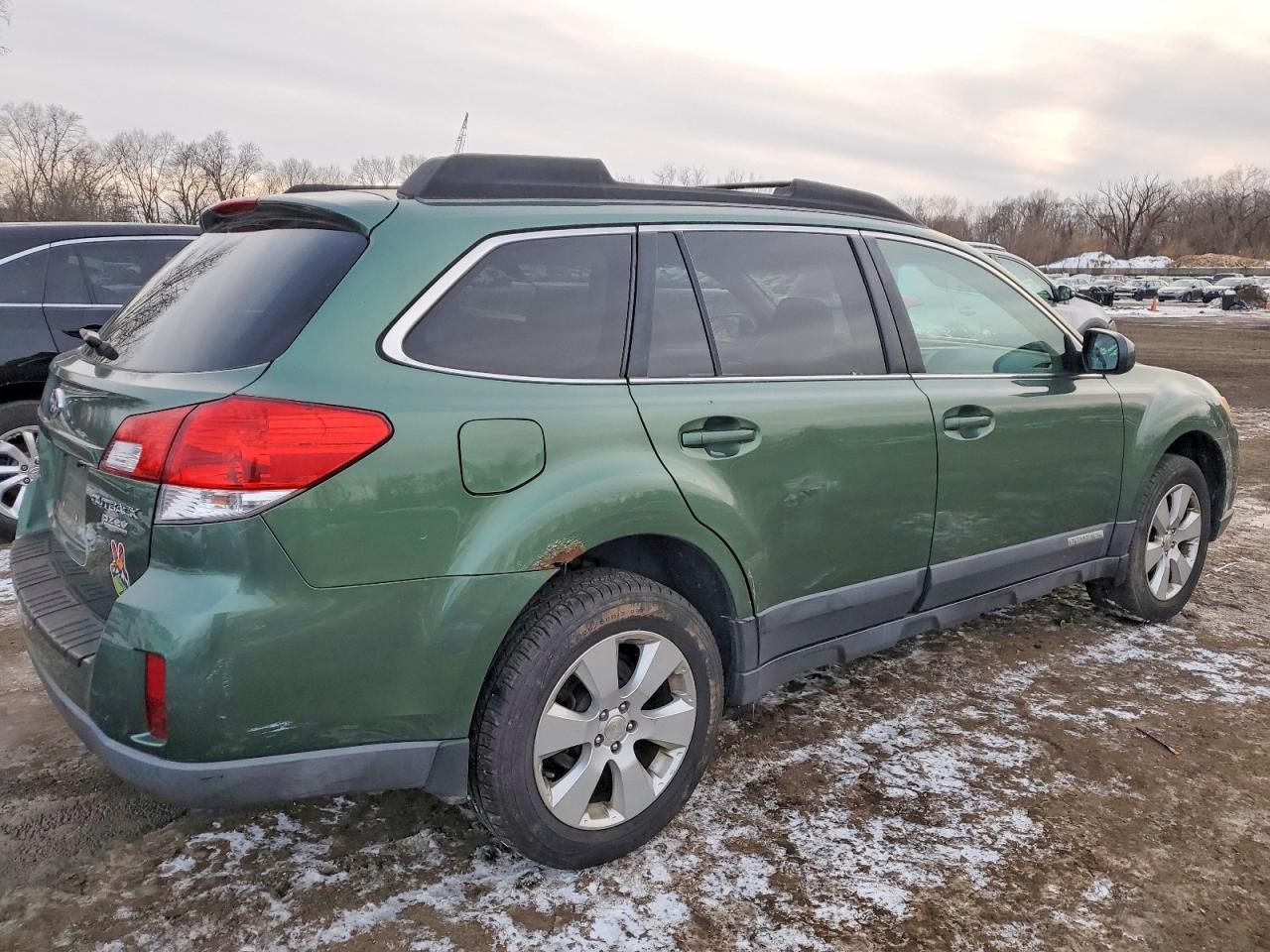 2010 SUBARU OUTBACK 2.5I PREMIUM photo 3