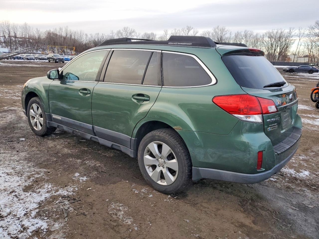 2010 SUBARU OUTBACK 2.5I PREMIUM photo 2