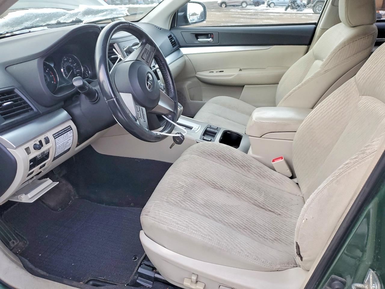 2010 SUBARU OUTBACK 2.5I PREMIUM photo 7