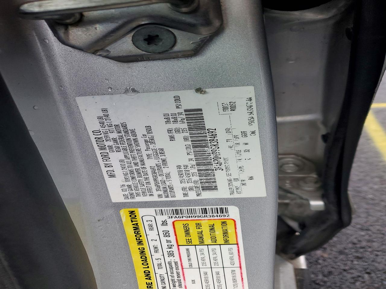 2016 FORD FUSION SE photo 12