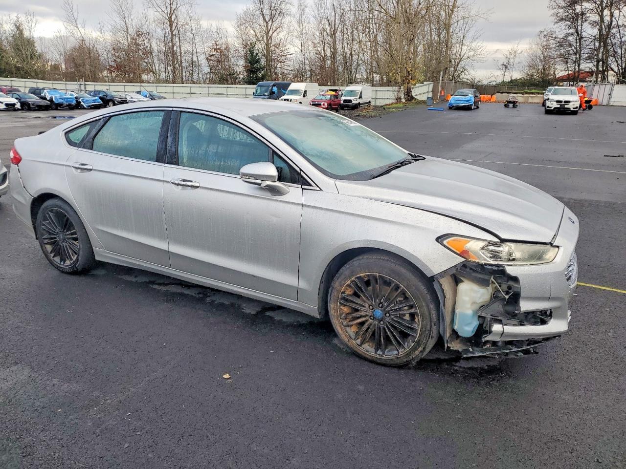 2016 FORD FUSION SE photo 4