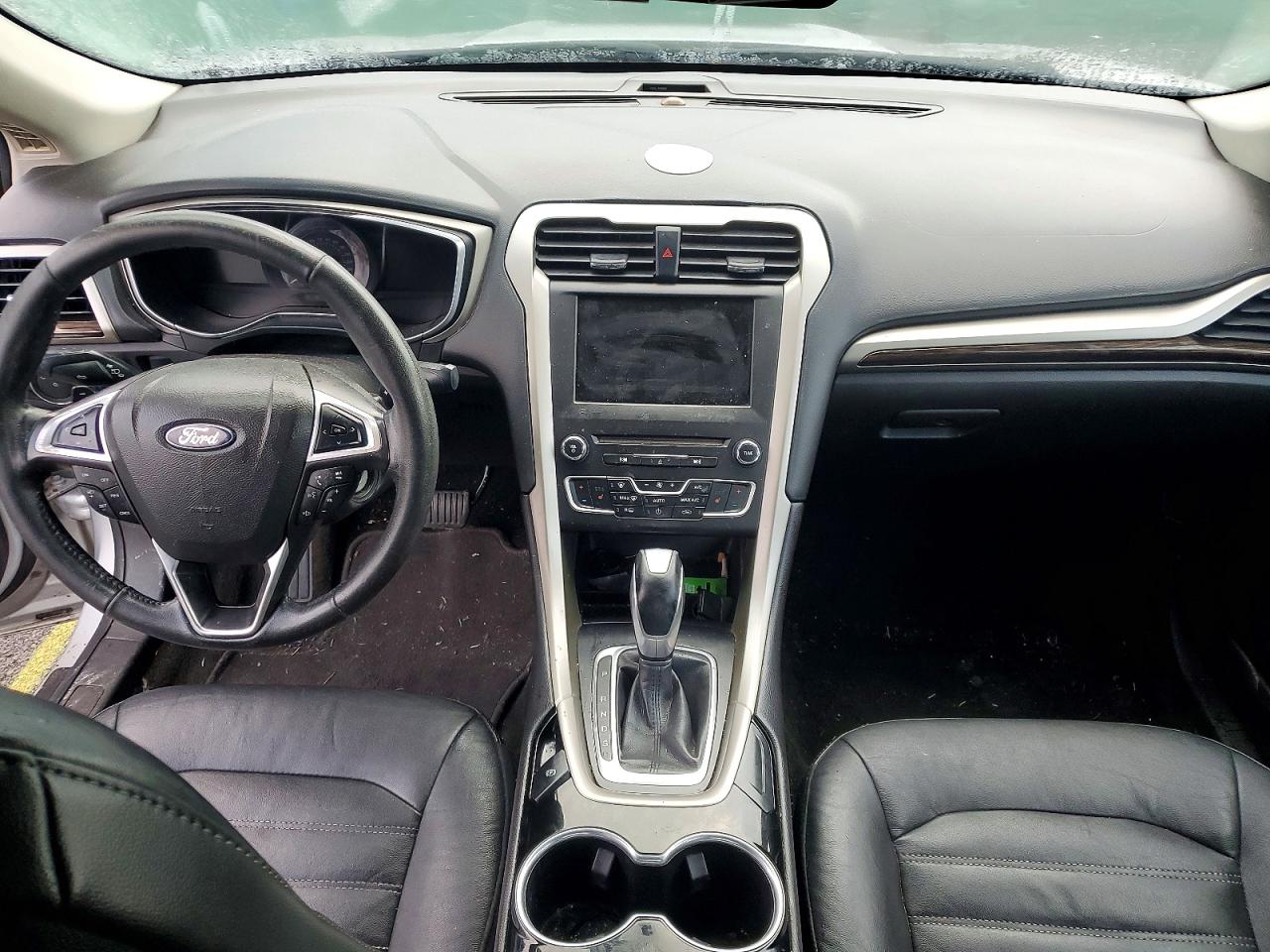 2016 FORD FUSION SE photo 8