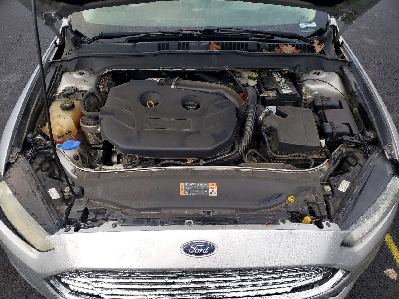 2016 FORD FUSION SE photo 11