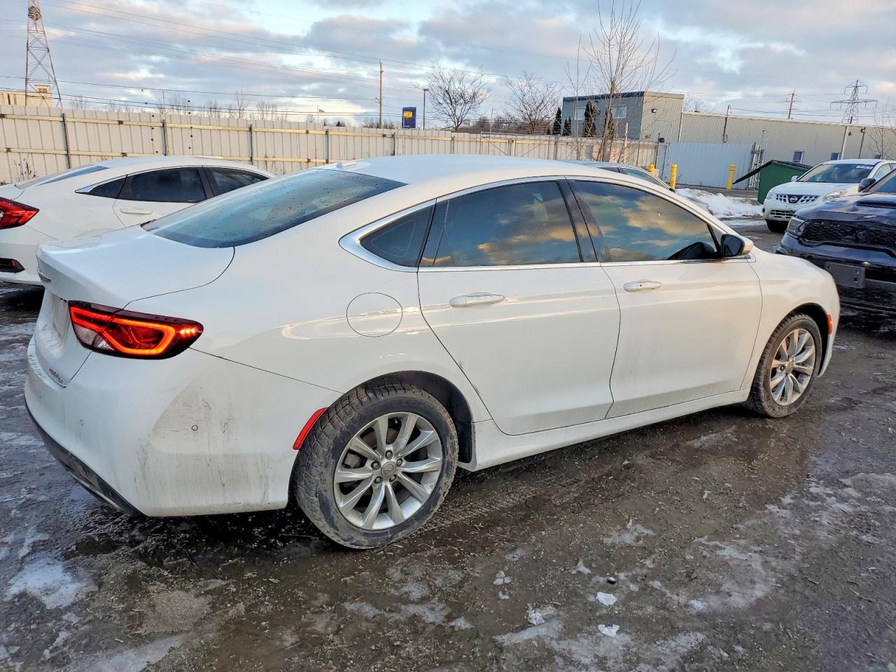 2015 CHRYSLER 200 C photo 3