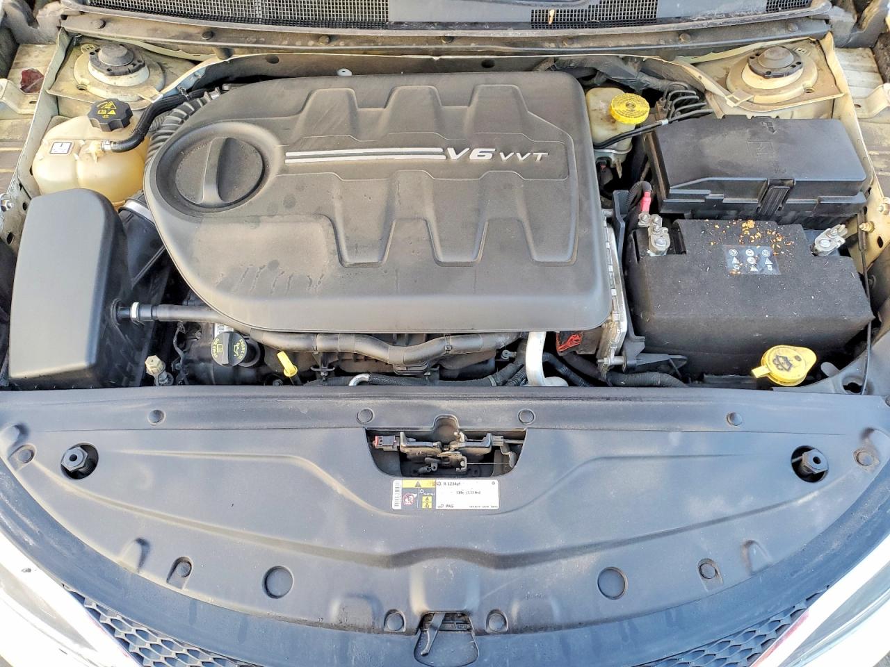 2015 CHRYSLER 200 C photo 11