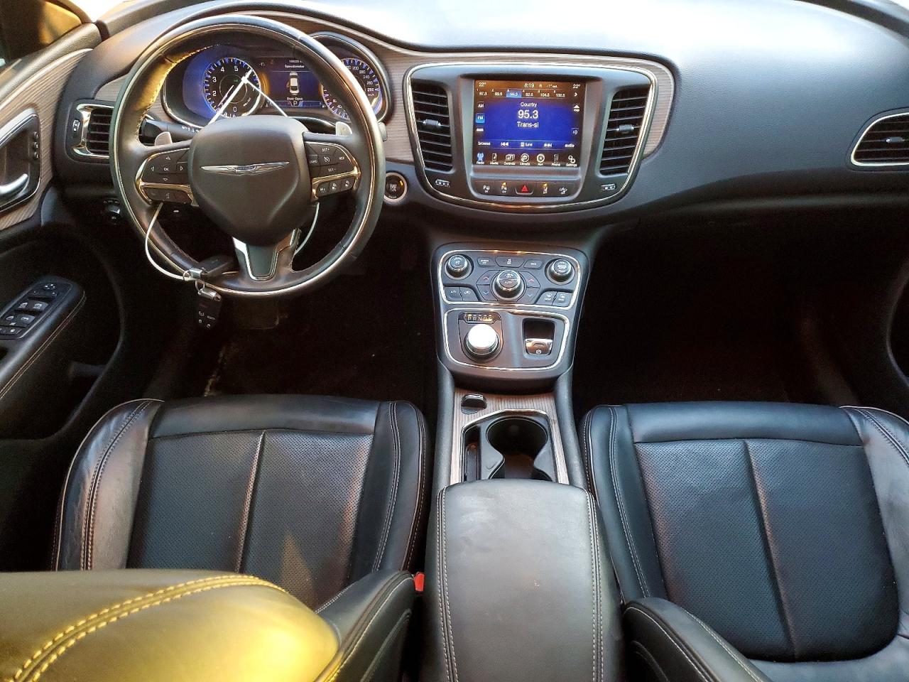 2015 CHRYSLER 200 C photo 8
