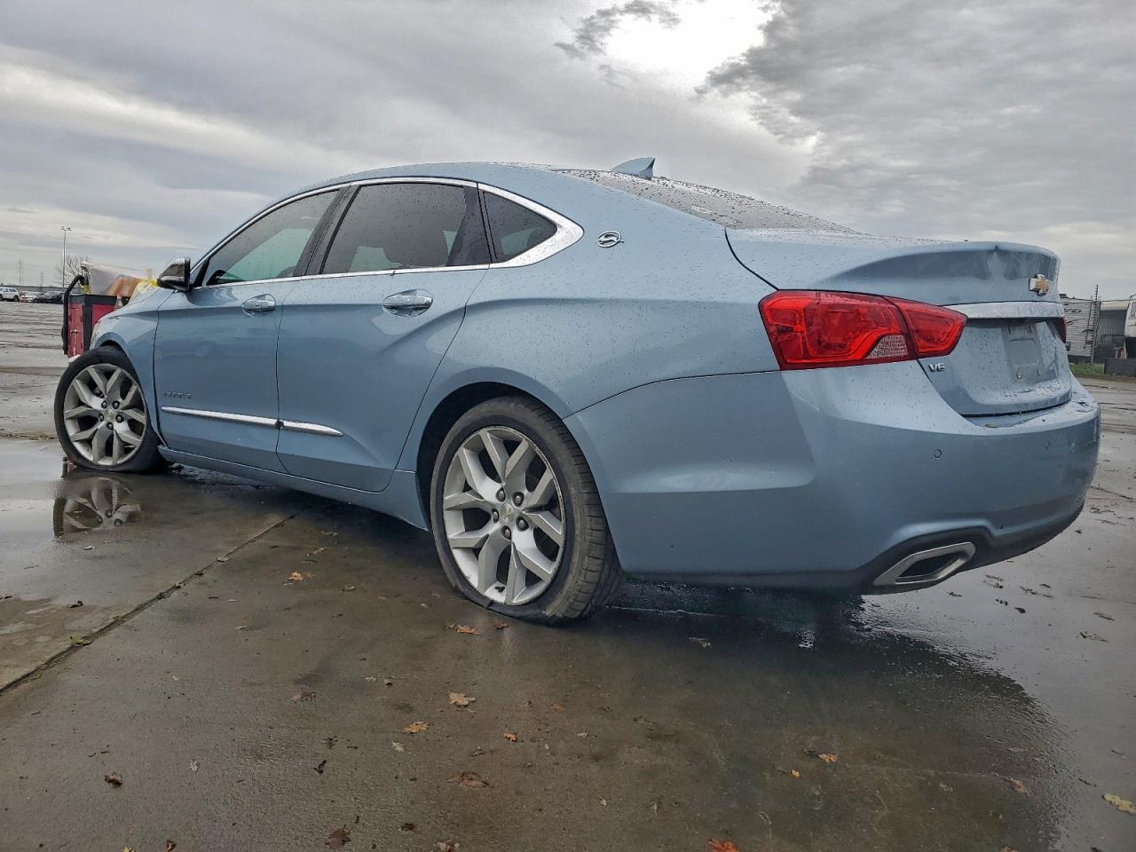 2015 CHEVROLET IMPALA LTZ photo 2