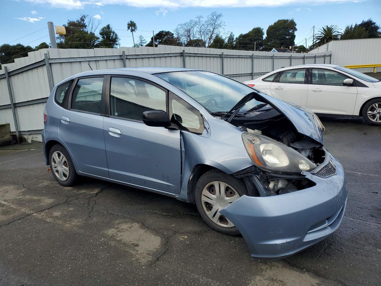 2011 HONDA FIT photo 4