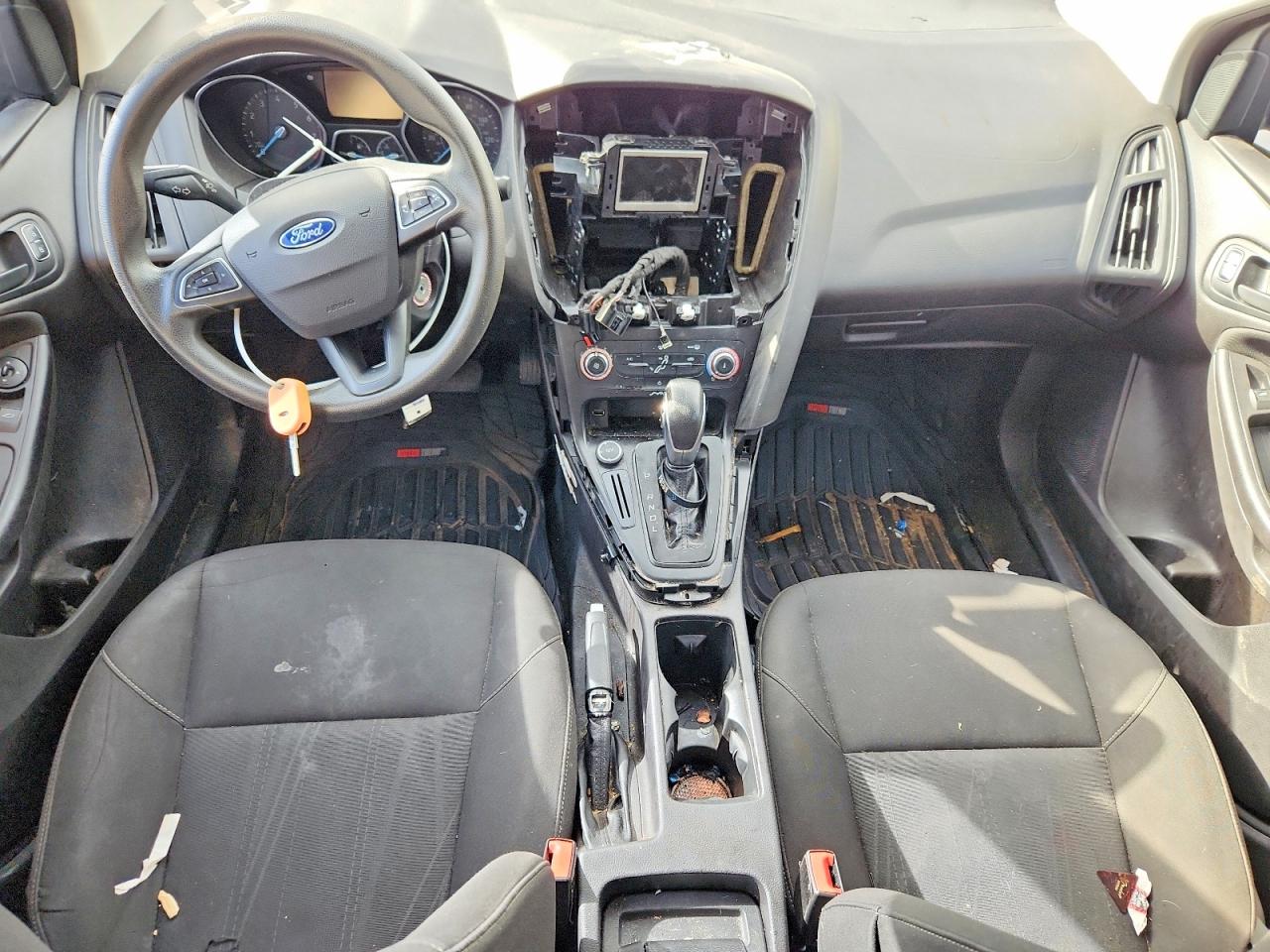 2015 FORD FOCUS photo 22